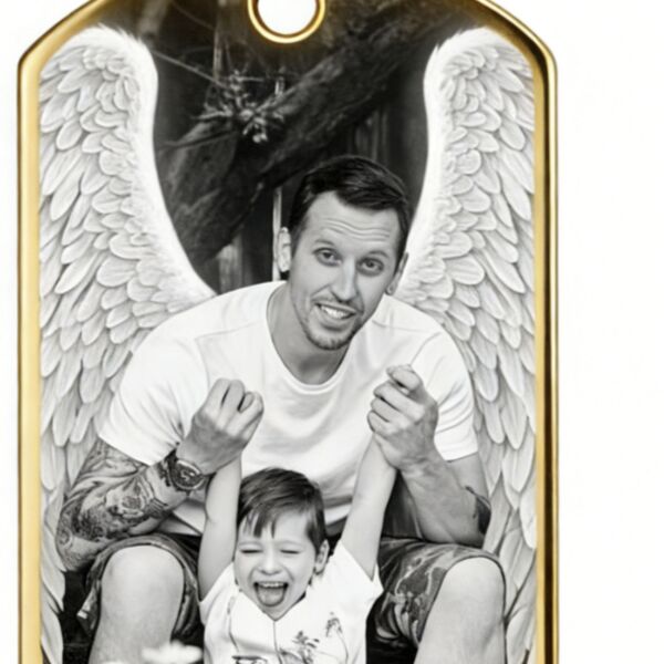 Steven Holmes Memorial Dog Tag Thumbnail